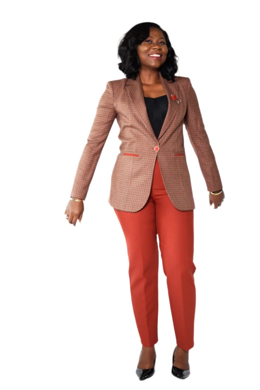 Savoir Pantsuit -Elegant Women's Pant Suit - Perfect for Business and Formal Events