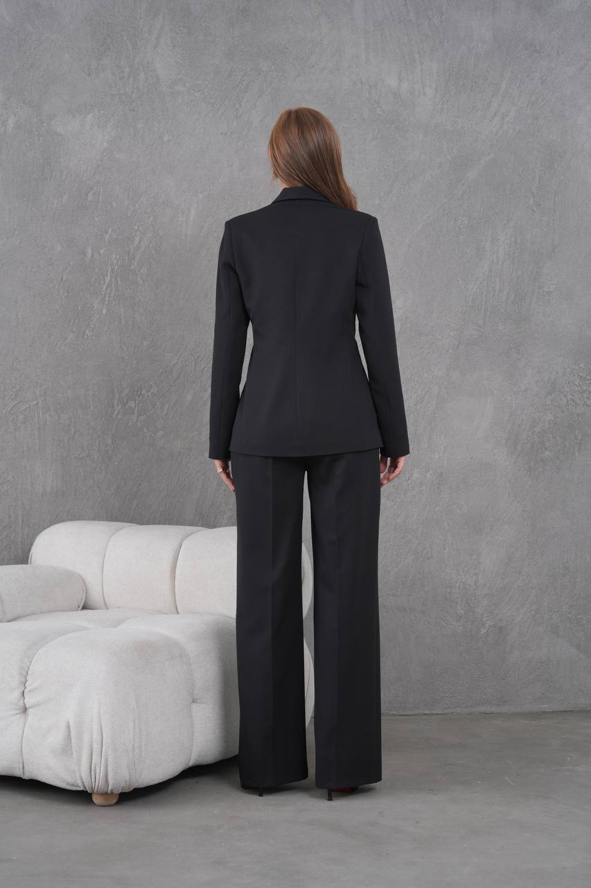 The Victoria Suit