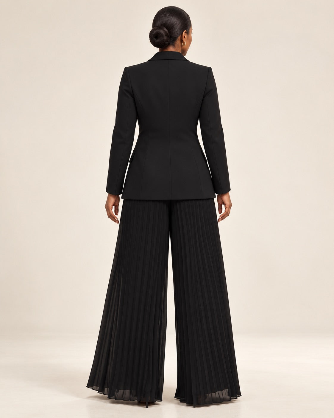 Executive Pleat Women’s Black Blazer and Pant Set
