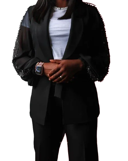 Caroline Suit
