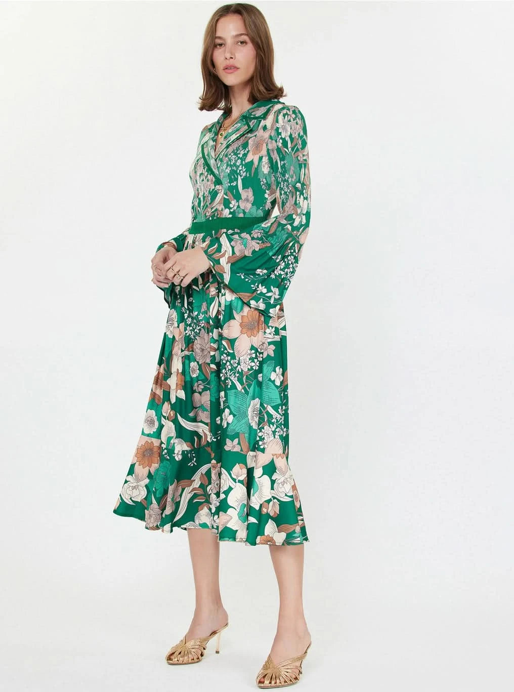 Petal Pleats