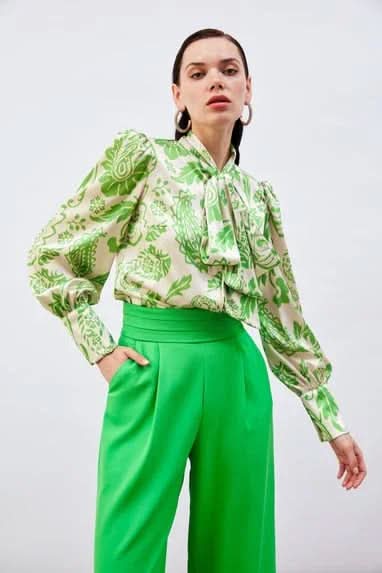 Amanda Longsleeve Top